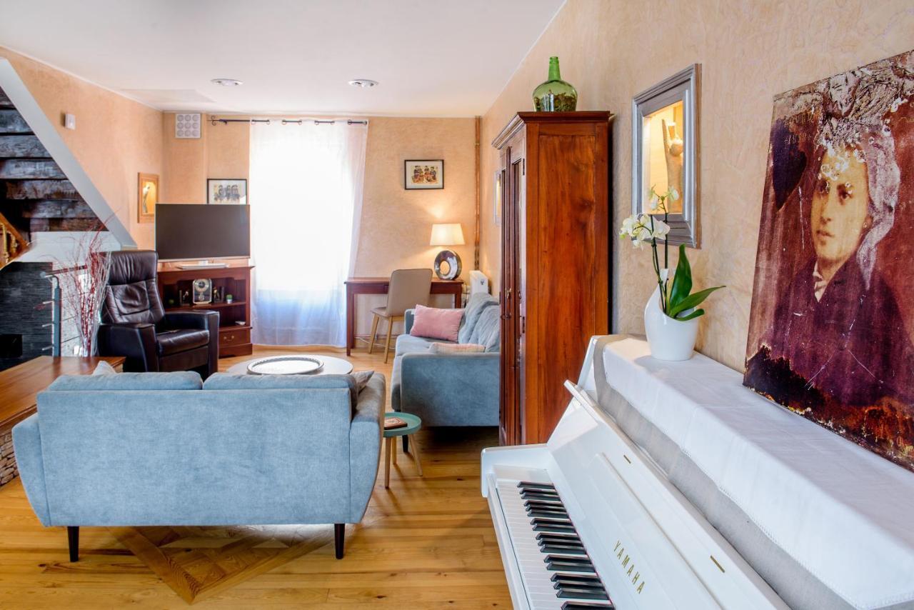 Hotel La Sainte Famille à Lourdes Extérieur photo